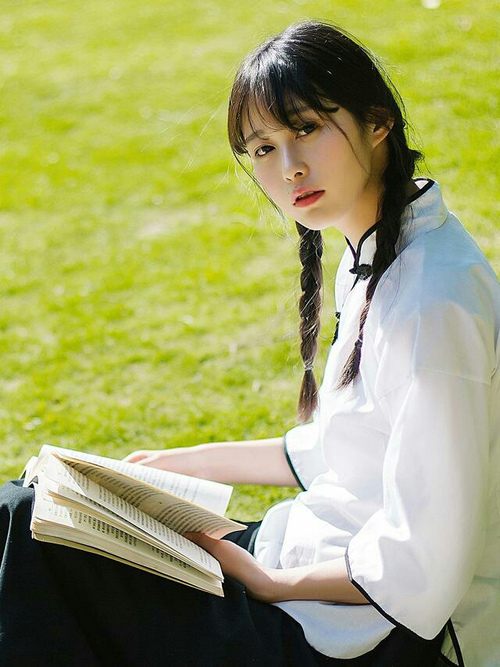 职业球员防守数据统计滞后影响教练判断,1.防守有球队员技术的基本要求